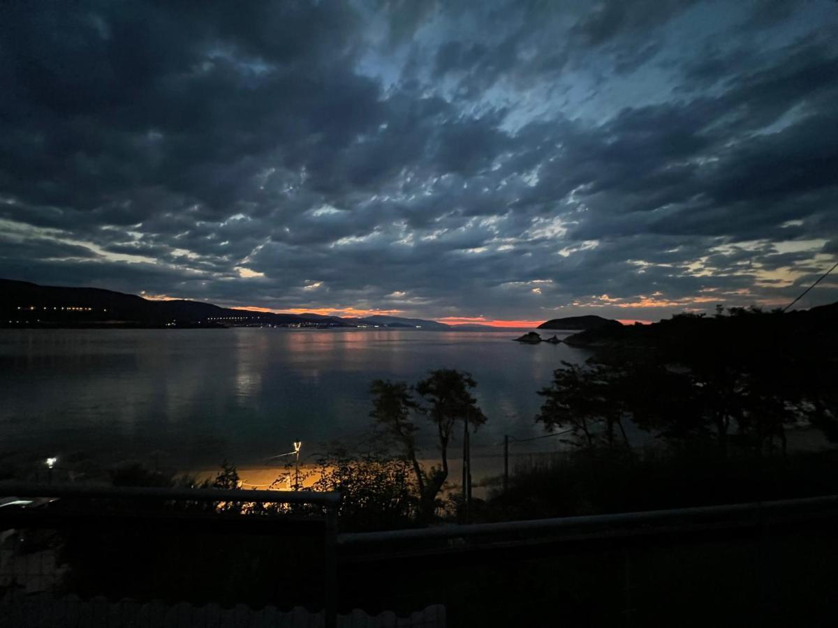 Kallithea Nea Iraklitsa Luaran gambar